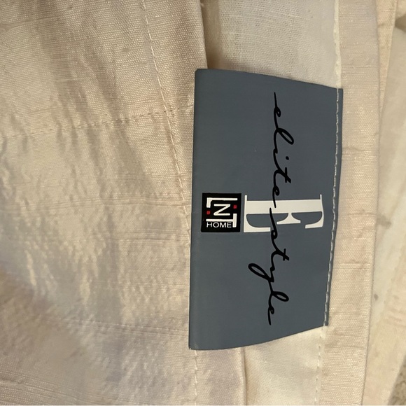 2 Linen & Things Ivory 40W x 82L 100% Raw Silk Rod Pocket Drapery Panels - Picture 6 of 7